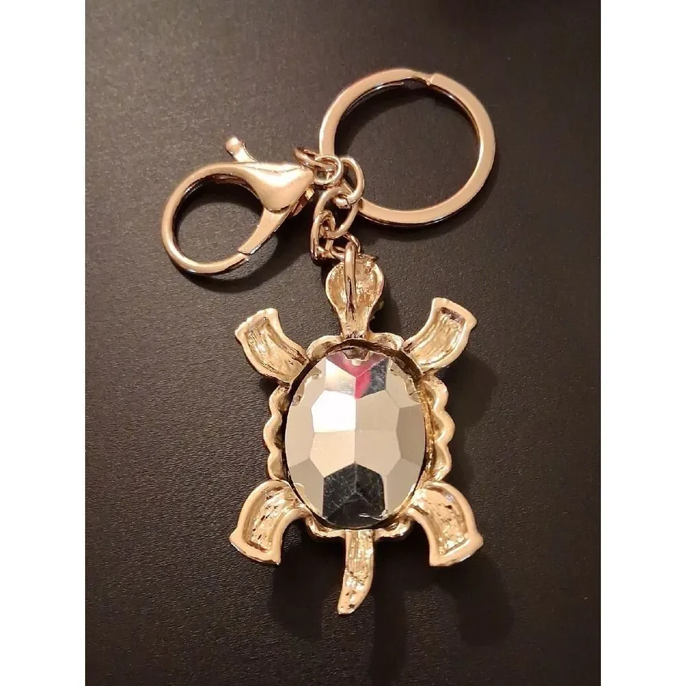 Two Ways To Use Beautiful Green Rhinestone Turtle. Keychain Or Pendant Necklace